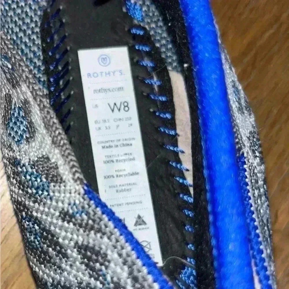 Rothy’s Grey and blue leopard spotted flats - Picture 4 of 4